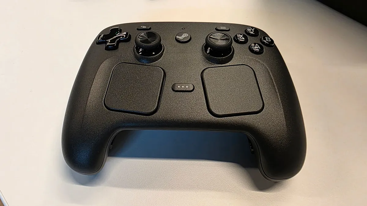 Valve Steam Controller Announced at $99 with Dual Trackpads for PC Gaming