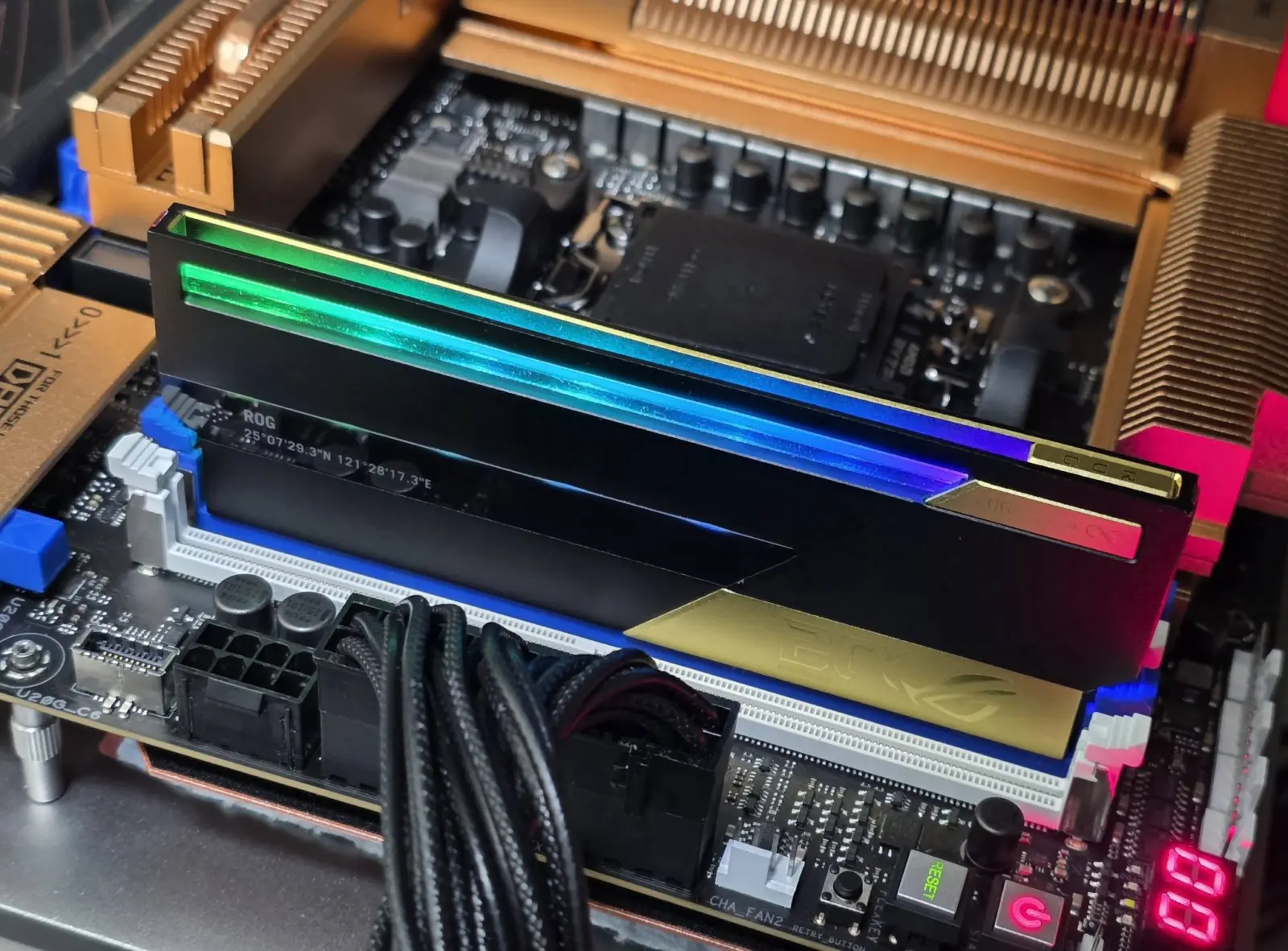 ASUS ROG 20th Edition DDR5 memory modules running at 8800 MT/s