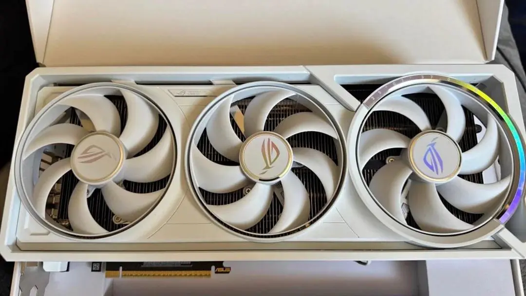 ASUS ROG Astral RTX 5080 Snagged for $500 on Facebook Marketplace