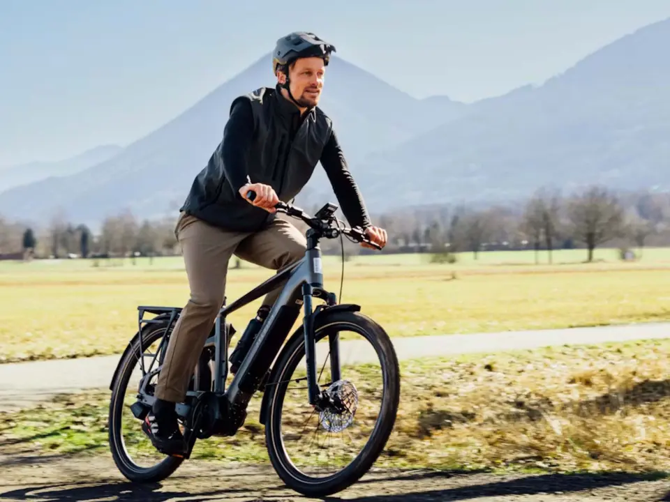 Aventon Trava EXP Launch: Automatic CVT Gears, 750W Motor, and 120-Mile Range
