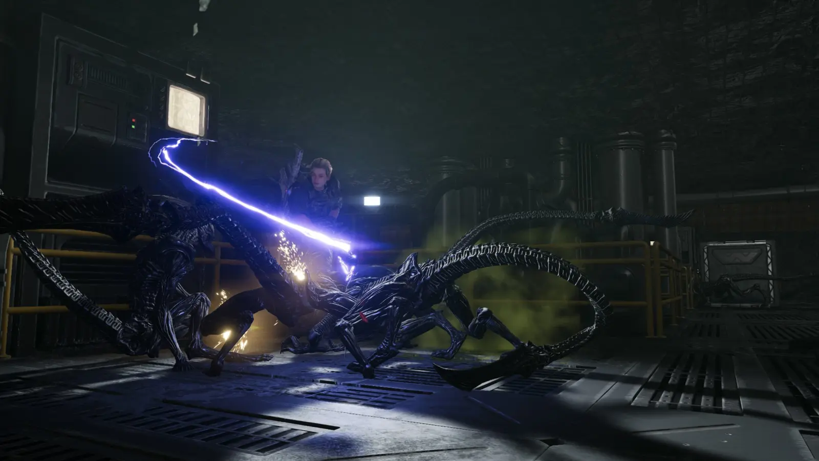 Aliens: Fireteam Elite 2 launches on PC, PS5, and Xbox Series X/S with cross-platform support.