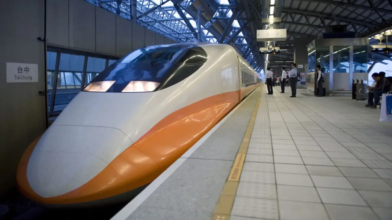 College Student Hacks Taiwan High-Speed Rail TETRA System, Stopping Four Trains