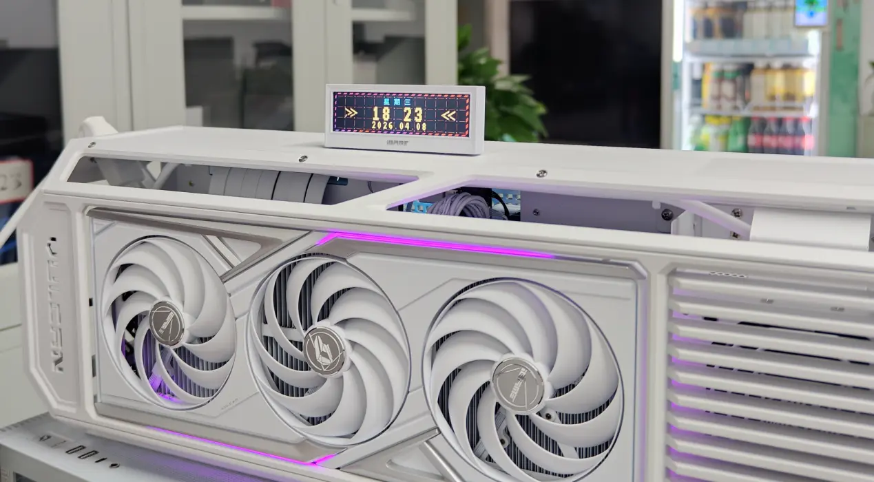 Colorful iGame LAB Vulcan Armor prebuilt PC with dual-chamber design