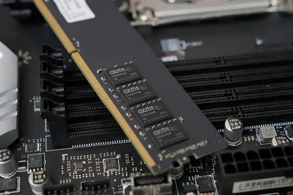 DDR5 Surge of 414% to End Soon: Former Samsung Chip President Says Chinese DRAM Expansion Will Drive Prices Down Next Year