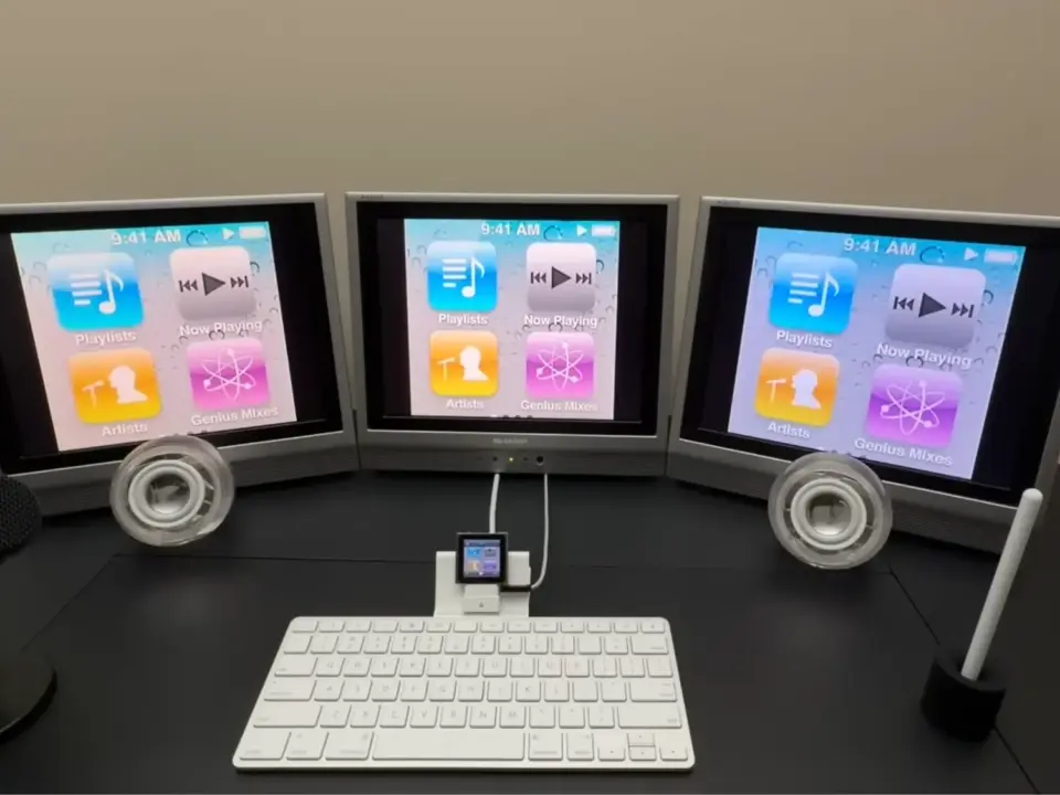 2010 iPod Nano drives three displays through a vintage iPad dock
