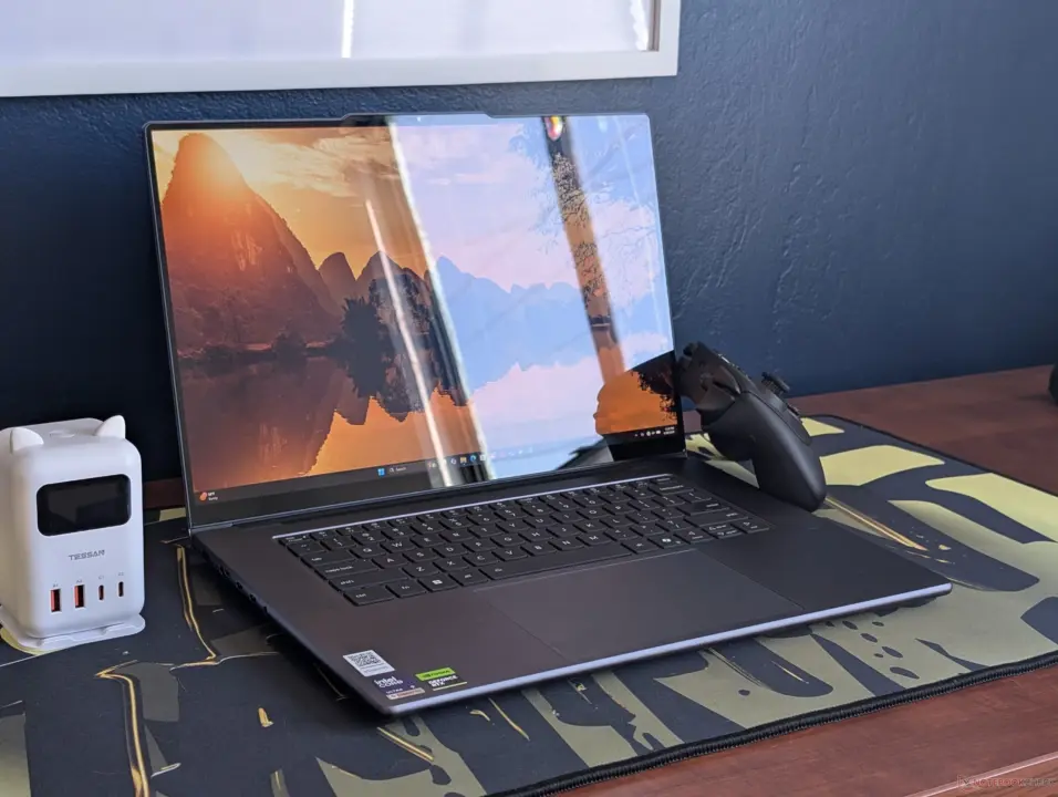 Lenovo Pro 9i 16 Aura Edition Unveiled: Sleeker Gaming Laptop Design