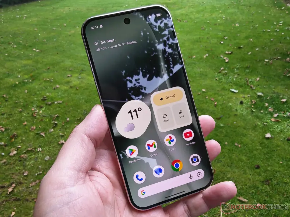 Google Pixel 11 Series Leaks Reveal Camera Upgrades and Design Changes