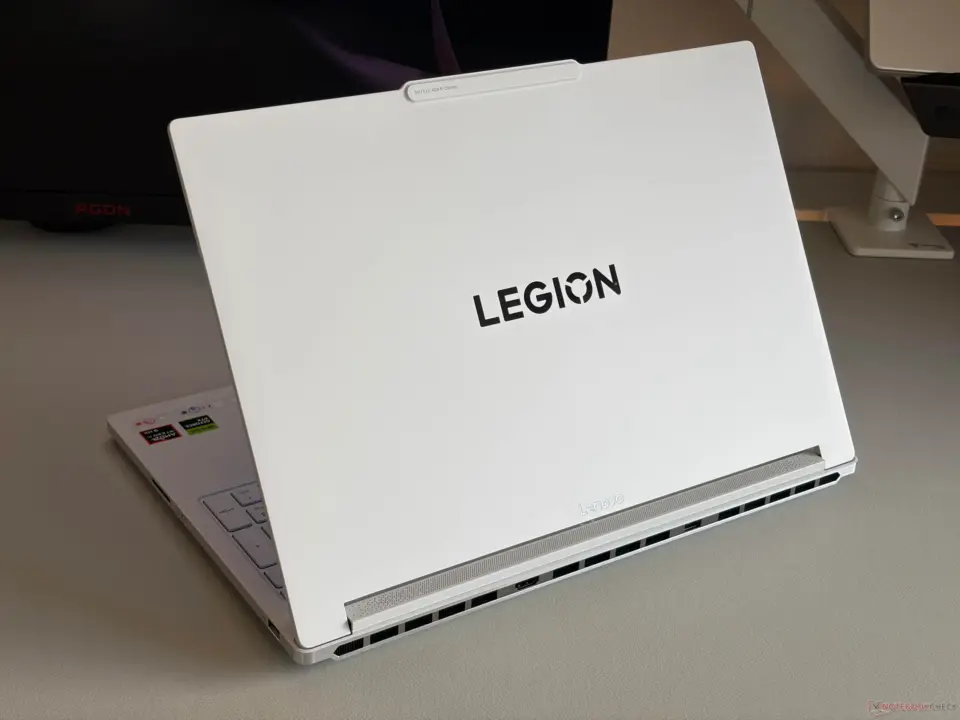 Lenovo Legion 7a 16 Gen 11 Priced at $2049 Despite Identical Performance to Cheaper Legion 5 15