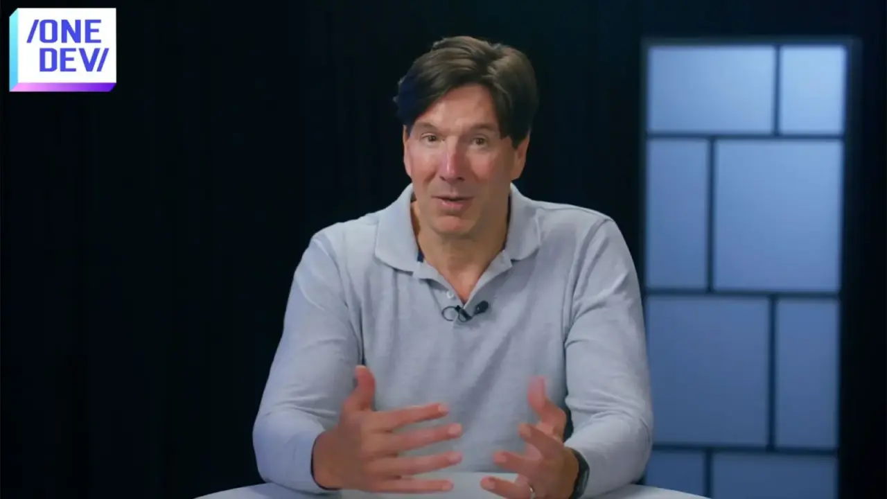 Microsoft CTO Says 30-Year-Old Win32 API Still Powers Windows 11 in 2026
