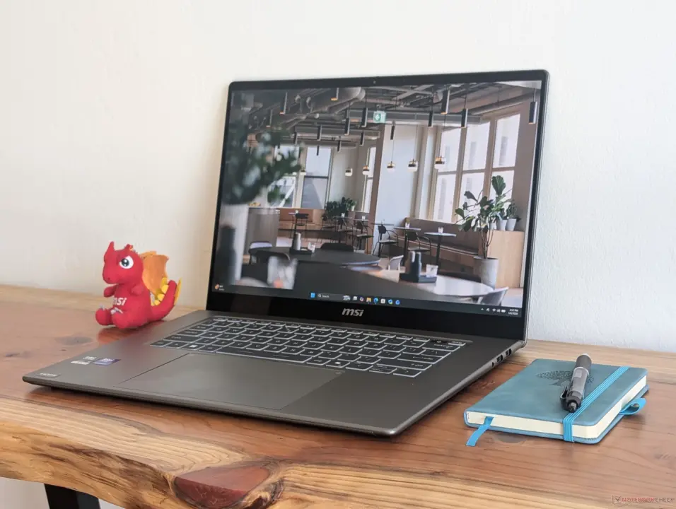 MSI Prestige 16 2026 vs 2025: All Changes Including CPU, Display, and Battery