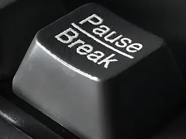 Pause/Break Key History: 70-Year Legacy on Modern Keyboards