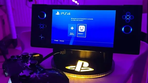 Reddit User Spends Year Turning PS4 Slim Into Portable Handheld