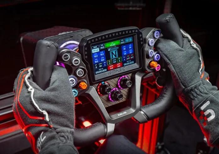 SIMAGIC Zeus Series Steering Wheels to Debut at SimRacing Expo Charlotte 2026