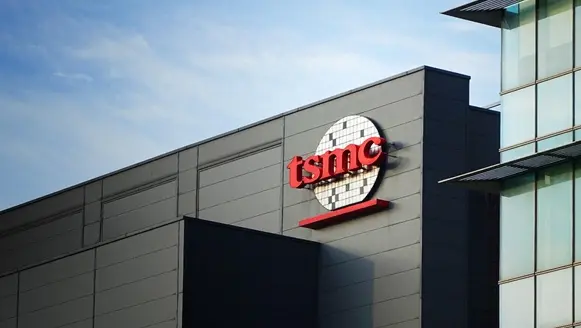 TSMC Proposes Three-Layer Cake AI Chip Architecture with COUPE Optical Engine