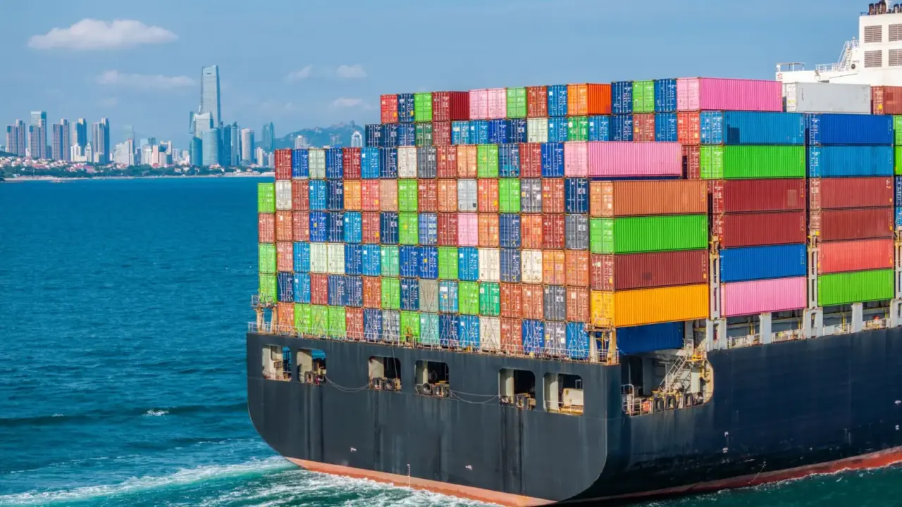 US Trade Deficit Hits Record $1.2 Trillion as AI Hardware Imports Surge