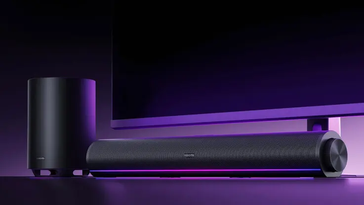 Xiaomi Desktop Speaker Pro Set features a soundbar with four drivers and a wireless subwoofer with a 96 mm driver.