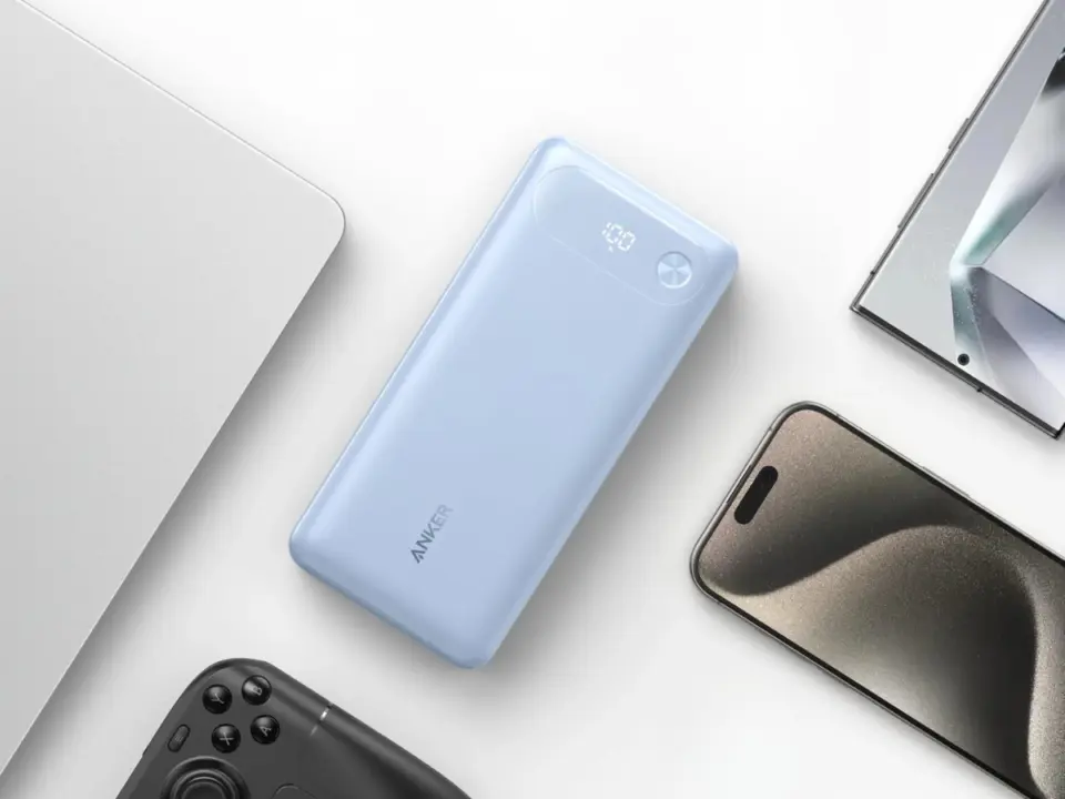 Anker 87W Power Bank with Built-In Cable Gets Misty Blue Color for Canada