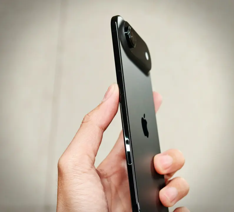 Apple iPhone Air 2