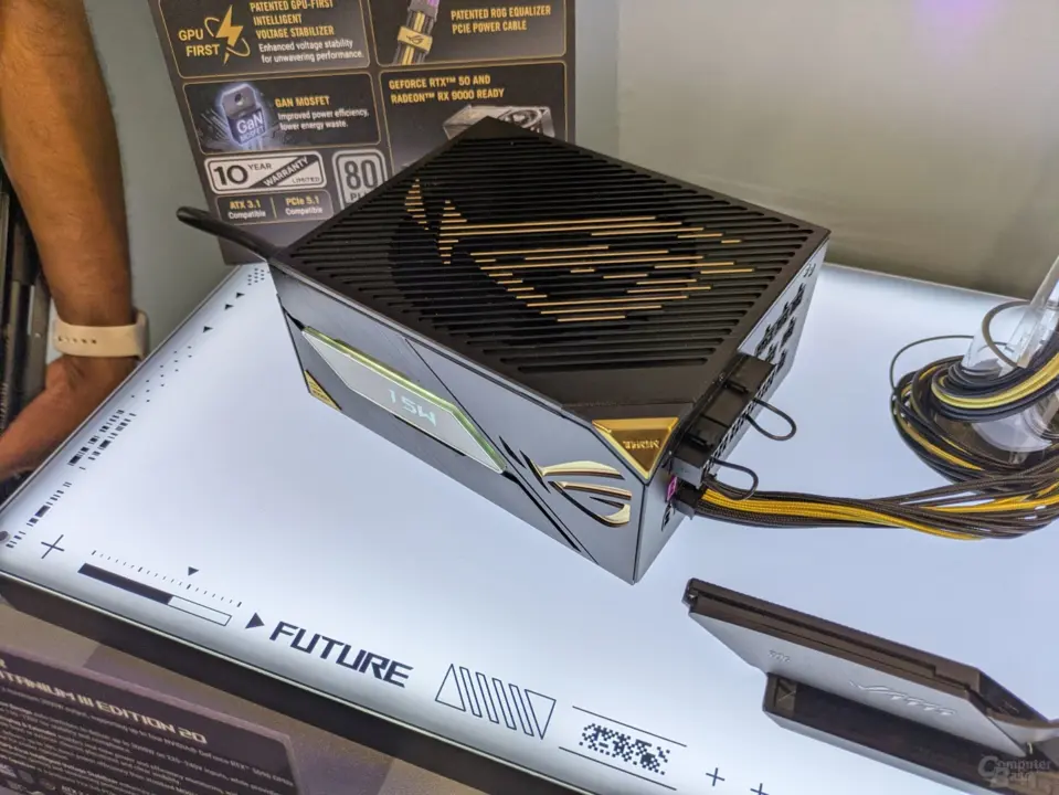 ASUS and ASRock Unveil 3000W Power Supplies for RTX 5090 Systems
