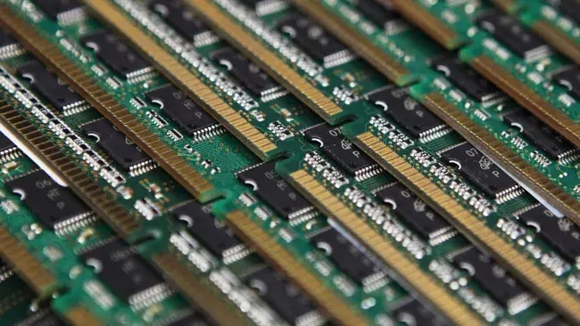Gloway and KingBank DDR5 memory kits featuring domestic CXMT chips