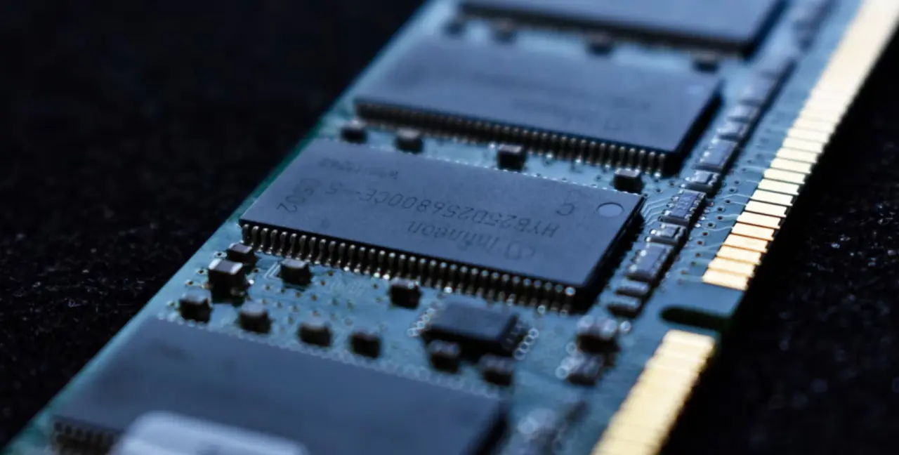 Close-up of DDR2 memory modules