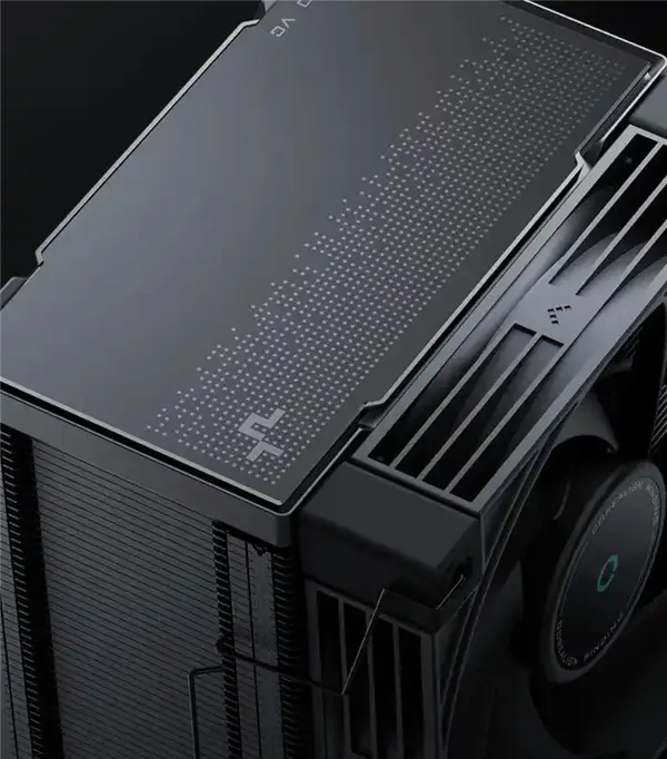 DeepCool AK700 VC vapor chamber base detail