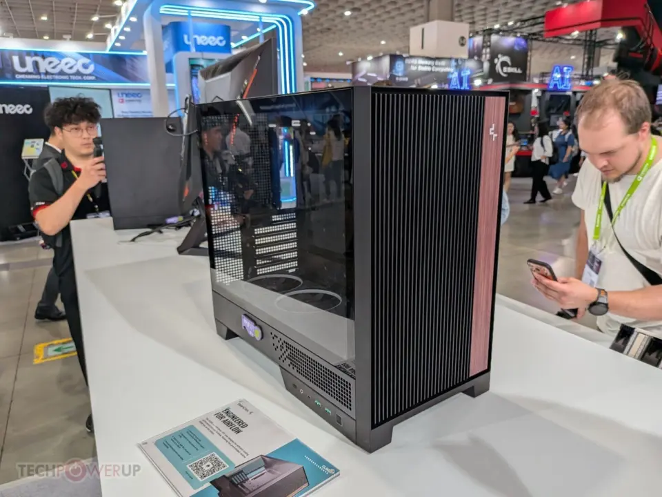 DeepCool GamerStorm PX 3200W PSU Launches at Computex 2026