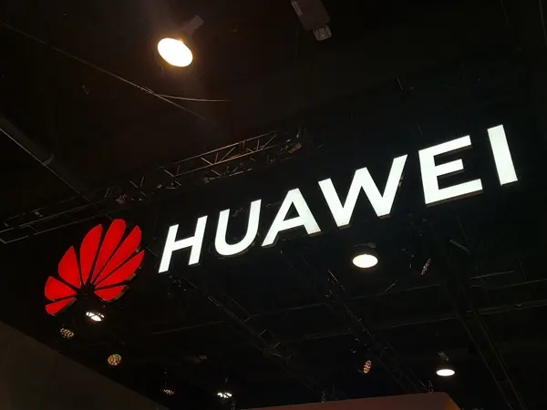 Huawei Tao’s Law Could Match 1.4nm Transistor Density by 2031