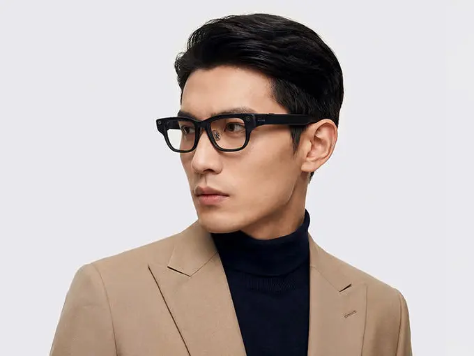 iFlytek AI Glasses
