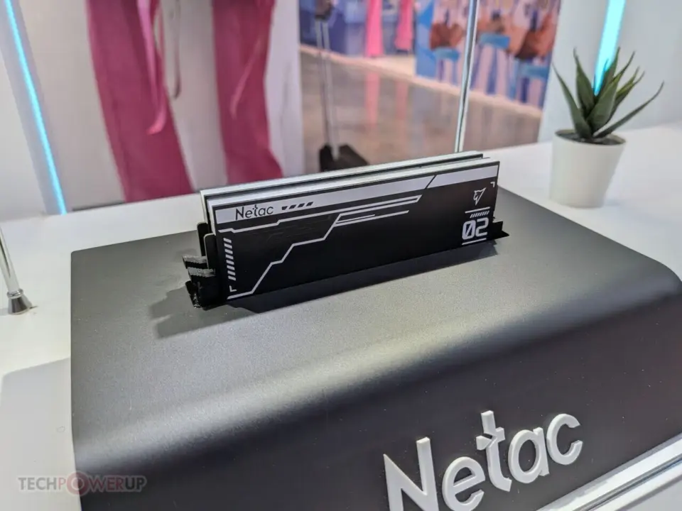 Netac Shadow II RGB DDR5 Memory Hits 7600 MHz at Computex 2026