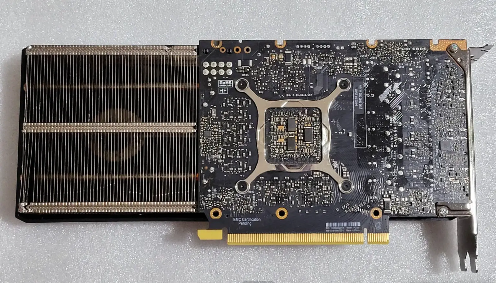 Robiny dual-fan design of RTX 3050 Ti