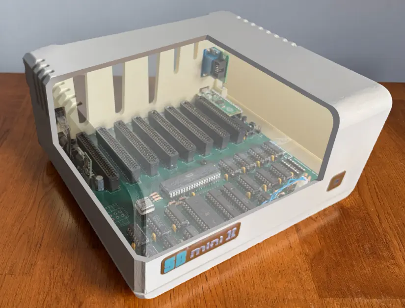 SB Mini II hardware recreation of the Apple II Plus