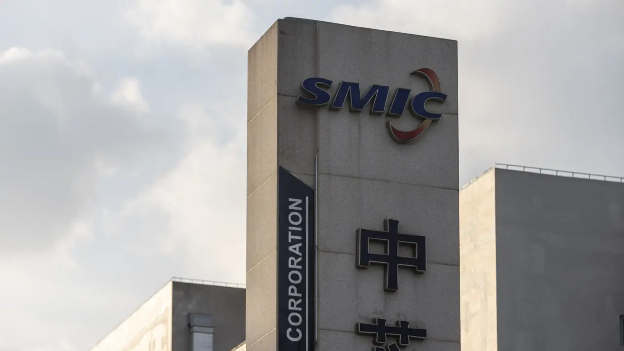 SMIC 7nm N+3 metal pitch comparison chart