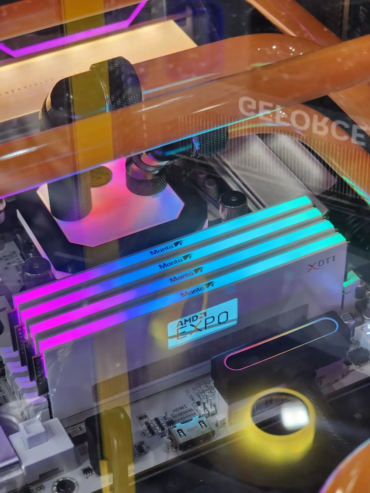 V-Color Manta XOT1 DDR5 memory kits with OLED displays