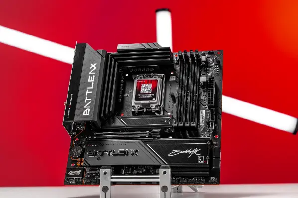 Intel and AMD motherboard comparison
