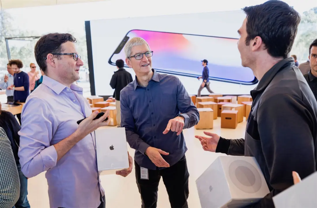 Intel Secures 10% US Gov Stake as Apple, Nvidia Join Foundry Push