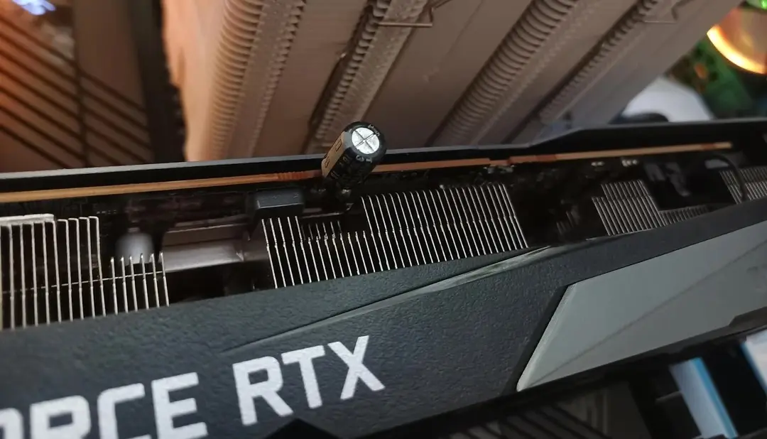 RTX 3070 Repair: Father Saves $120 With Improvised Radio Capacitor Fix