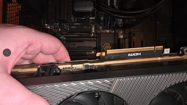 RTX 5090 Smokes After 5 Minutes of Gaming, PCB Damaged