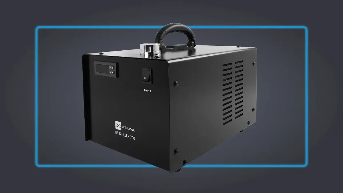 Alphacool ES Chiller 700 Launches at $876 for 700W Cooling
