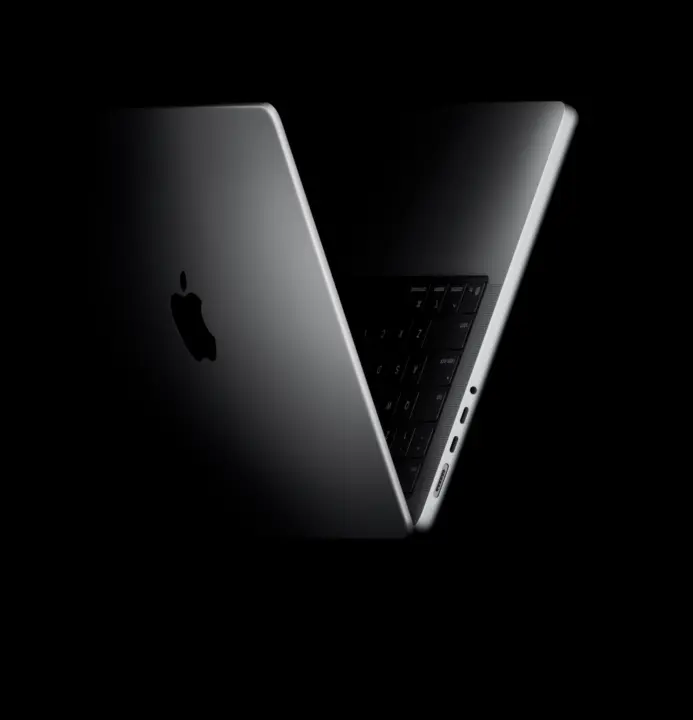 Apple macOS 26.6.2 lowers M5 Max power limits in MacBook Pro 16