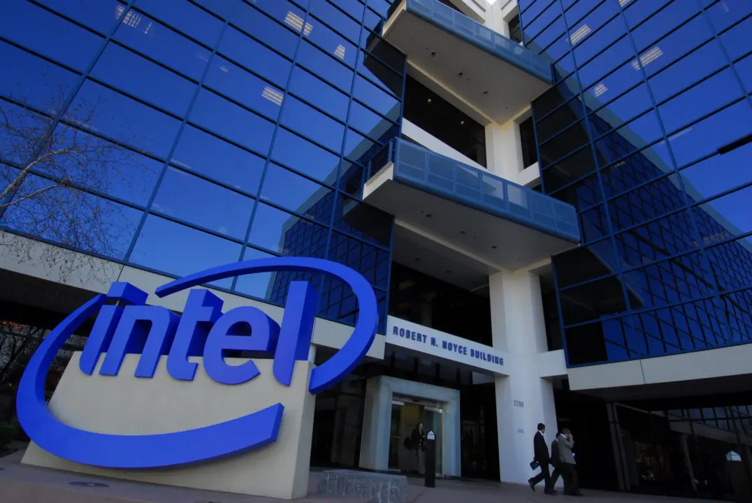 Intel VP Says Mainstream PC Market Is Taking a Beating Amid Cost Pressures