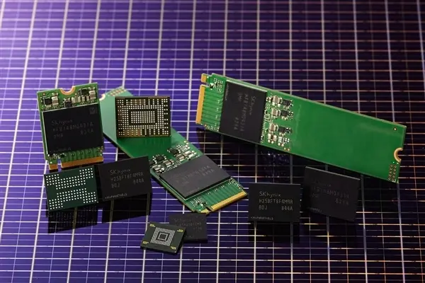 Phison CEO: SSD Price Hikes to Last Until 2030