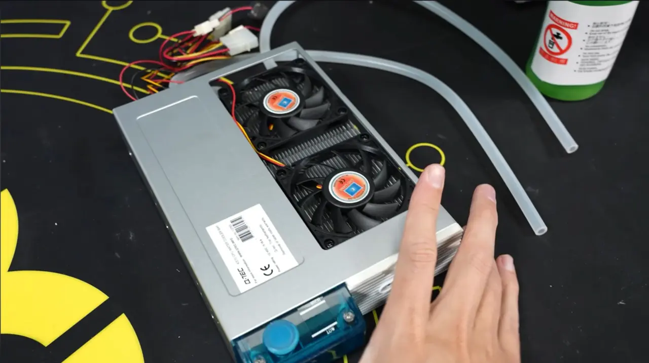 Q-Tec KS70 Cooler Tests on Ryzen 7 9800X3D: Gaming Stable, Heavy Loads Fail