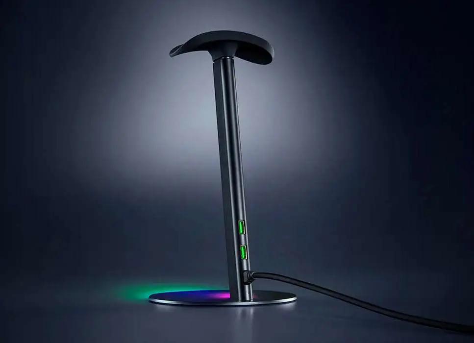 Razer Base Station V3 Chroma Adds Automation for Gaming Headsets