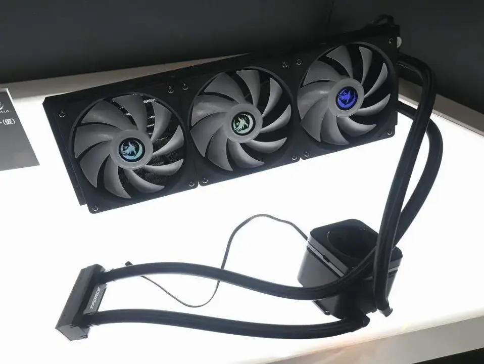 Crowxis Crowxis CPU & SSD Water Cooling Cooler