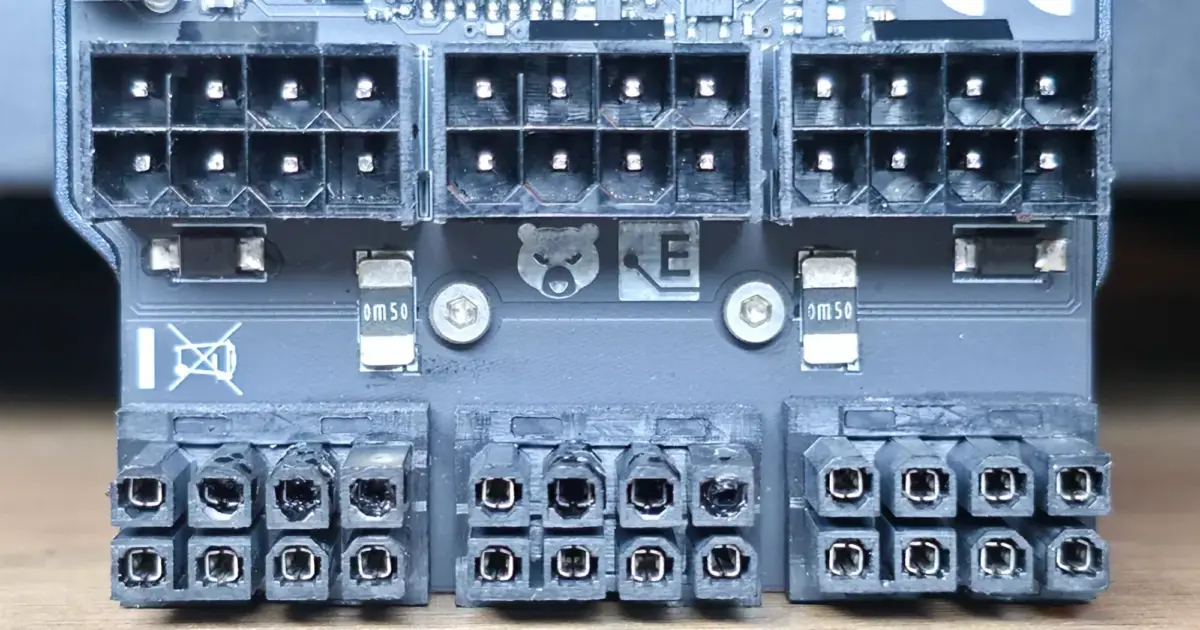 Thermal Grizzly WireView adapter