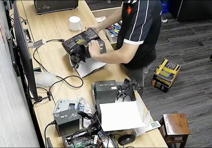 VSP MegaMax 750W Explodes on Power-On, Raising PSU Safety Questions