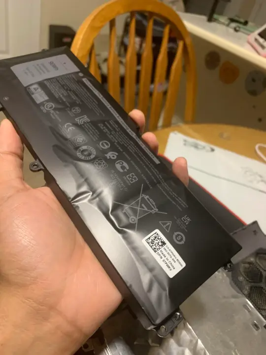 Alienware Area-51 R2 battery swelling poses explosion risk, users urged to stop using immediately