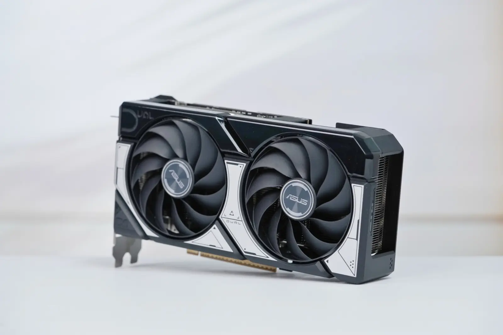ASUS graphics card installation guide