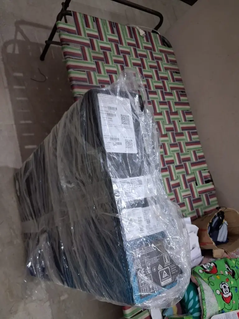 Alienware AW2725D monitor